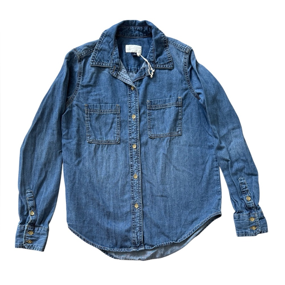 Universal Thread Classic Denim Button Down Shirt - image 1